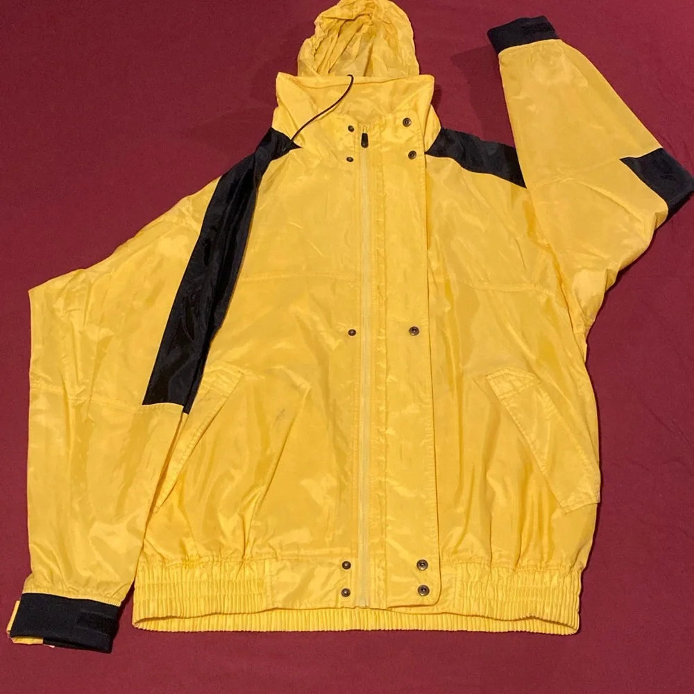 Rain Jacket Yellow - Picture 4 of 5
